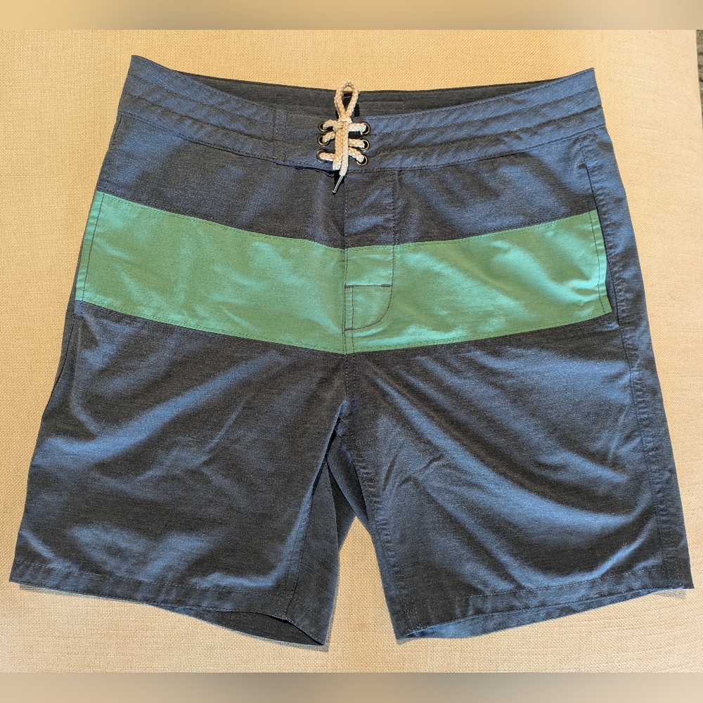 Faherty Men's Board Shorts 7" Inseam Blue + Green Size 30 - EUC